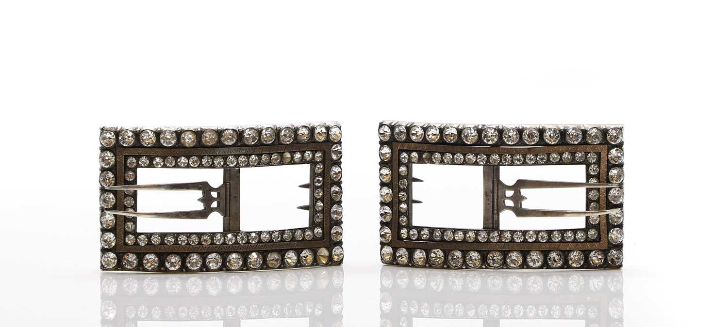 Lot 109 - A pair of silver shoe buckles