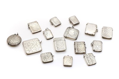 Lot 78 - A collection of silver vesta cases