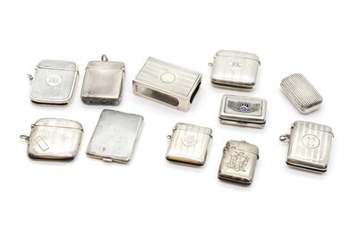 Lot 68 - A collection of silver vesta cases