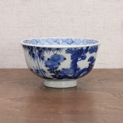Lot 241 - A Chinese export blue and white bowl