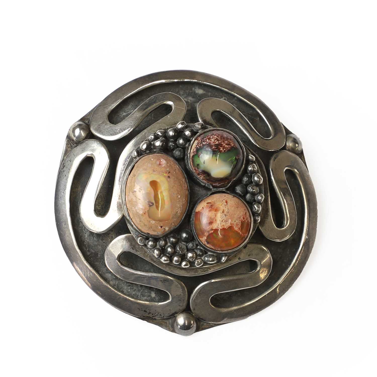 Lot 68 - A Modernist sterling silver and opal brooch/pendant