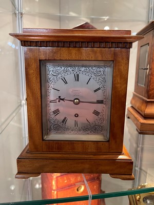 Lot 286 - A satinwood library clock