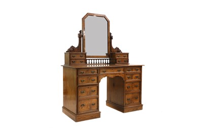 Lot 522 - A Victorian pitch pine dressing table