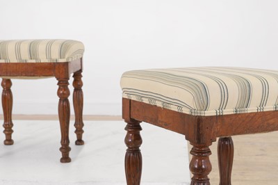 Lot 532 - A pair of oak stools