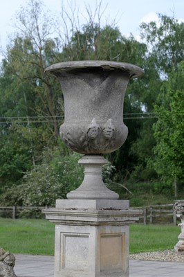 Lot 688 - A monumental carved marble urn