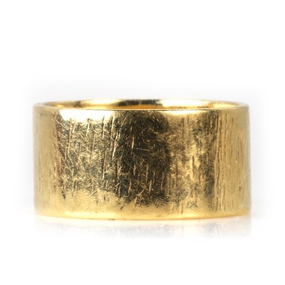 Lot 508 - An 18ct gold ring