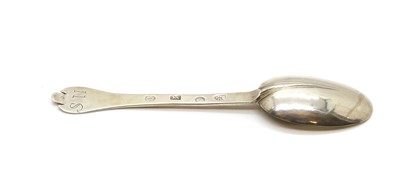 Lot 109 - A William & Mary silver Trefid spoon