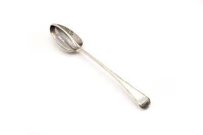 Lot 7 - A George III silver Thread pattern straining spoon