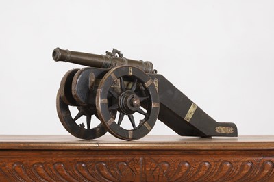 Lot 658 - A brass signal cannon