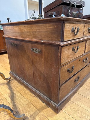 Lot 88 - A large George III mahogany library desk