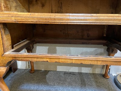 Lot 410 - A George I oyster-veneered walnut chest on stand