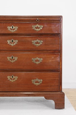 Lot 413 - A George III mahogany caddy-top bachelor's chest