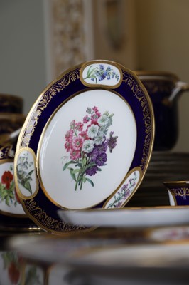 Lot 227 - A Republican Sèvres porcelain 'beau bleu' dessert service