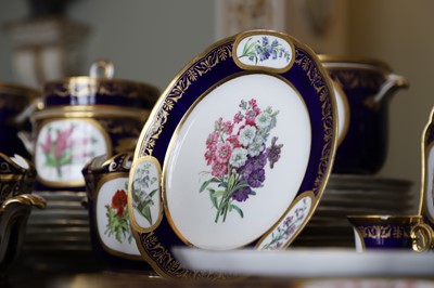 Lot 227 - A Republican Sèvres porcelain 'beau bleu' dessert service