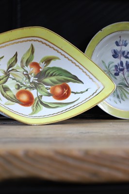 Lot 102 - A Derby porcelain botanical dessert service