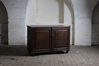 Lot 319 - An oak estate cupboard