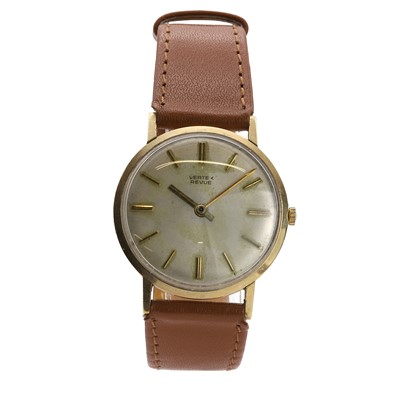 Lot 540 - A 9ct gold Vertex Revue mechanical strap watch