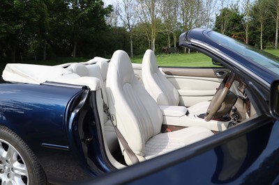 Lot 54 - 1998 Jaguar XK8 Roadster