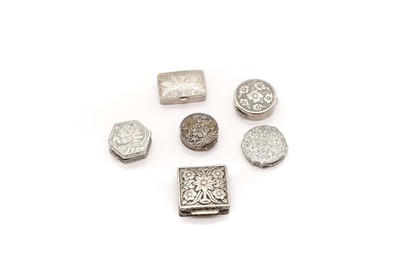 Lot 59 - A group of six silver boxes