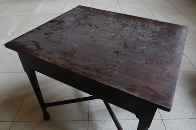 Lot 82 - A George III mahogany centre table