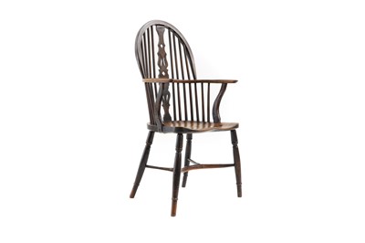 Lot 505 - A yew and elm Windsor chair