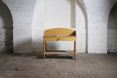 Lot 336 - A Victorian scumbled pine washstand