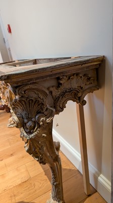 Lot 6 - A George II carved and gilt console table