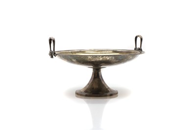 Lot 42 - A silver tazza