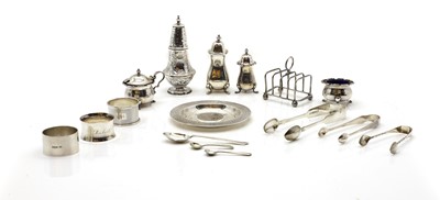 Lot 105 - A collection of silver and plated ware