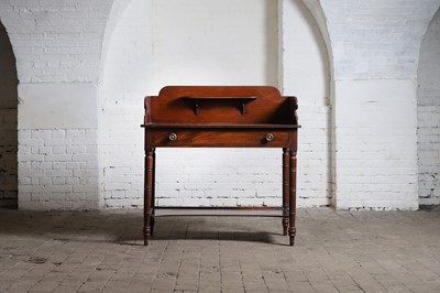 Lot 51 - A Regency mahogany washstand