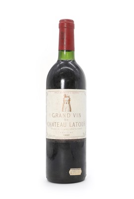 Lot 68 - Chateau Latour, Pauillac, 1982