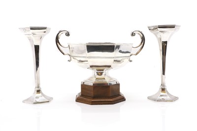 Lot 62 - A silver presentation set