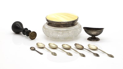 Lot 65 - A collection of silver items