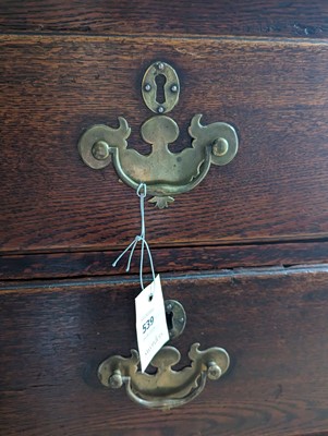 Lot 539 - An oak dresser base