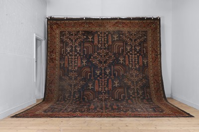 Lot 13 - An Oushak wool carpet