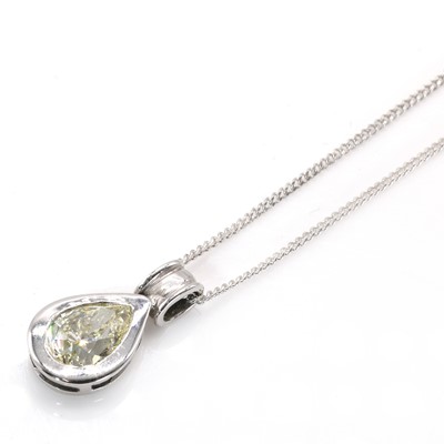 Lot 164 - † A white gold mounted fancy coloured diamond drop shaped pendant