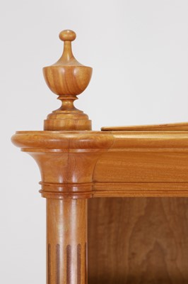 Lot 404 - A George III-style satinwood open bookcase