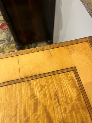 Lot 401 - A George III satinwood card table