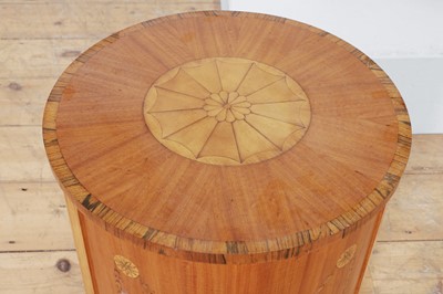 Lot 423 - A set of three George III-style satinwood stands