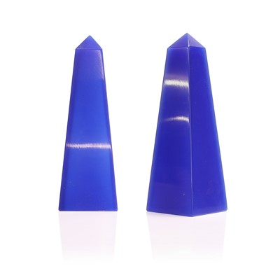 Lot 82 - A pair of French opaline glass obelisks