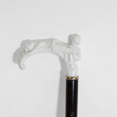 Lot 481 - An ebonised walking cane