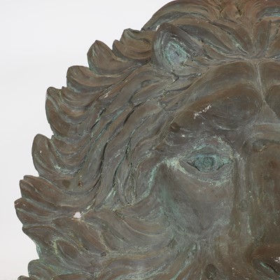 Lot 352 - A large lion mask wall mount