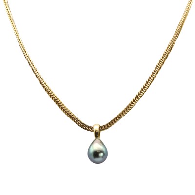 Lot 199 - An 18ct gold chain and a pearl drop pendant