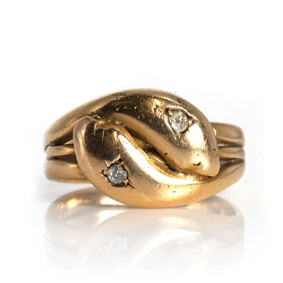 Lot 41 - An Edwardian 18ct gold diamond snake ring