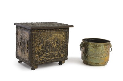 Lot 339 - A Dutch cooper log bin