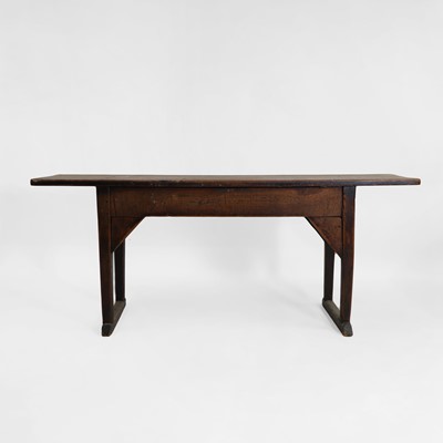 Lot 264 - A pine mortuary table