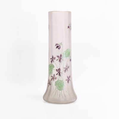 Lot 171 - A Mont Joye enamelled glass vase