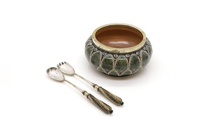 Lot 76 - An Art Nouveau stoneware bowl