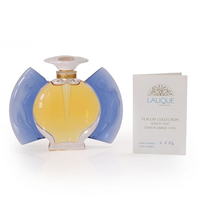 Lot 579 - A Lalique Flacon 1999 edition 'Jour et Nuit' perfume bottle