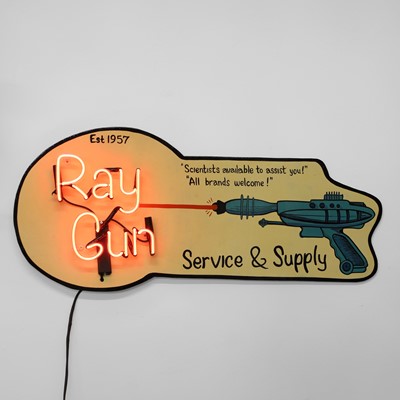 Lot 340 - A 'Ray Gun' sign